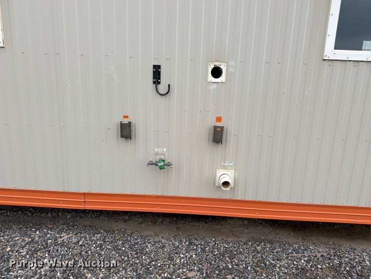 image for item FK4650 Skid mounted living quarters