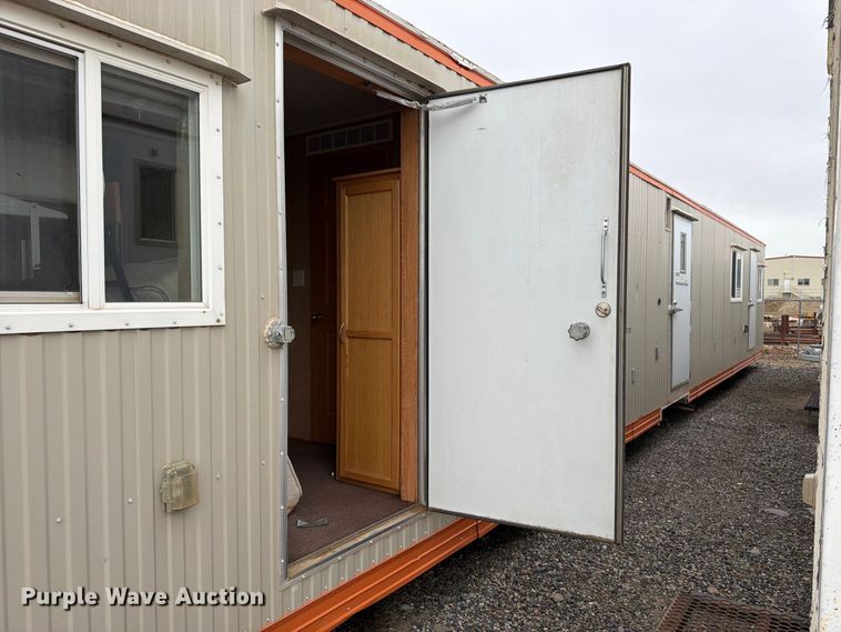 image for item FK4650 Skid mounted living quarters