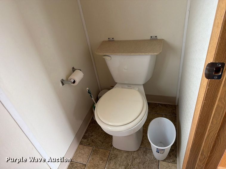 image for item FK4650 Skid mounted living quarters