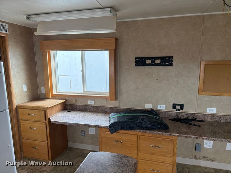 image for item FK4650 Skid mounted living quarters