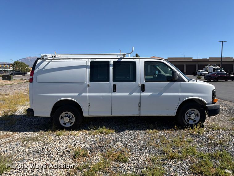 image for item FK4657 2012 Chevrolet Express 2500 delivery van