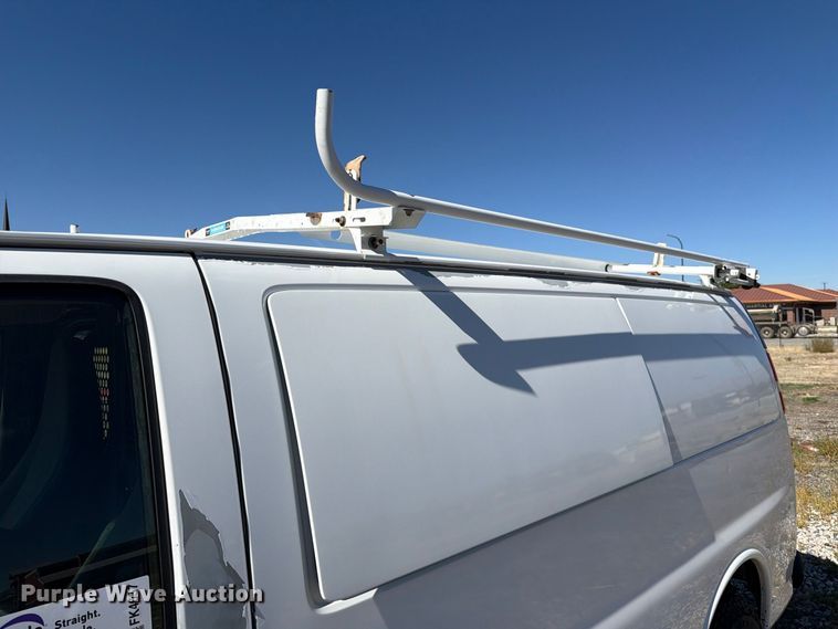 image for item FK4657 2012 Chevrolet Express 2500 delivery van