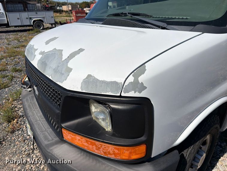 image for item FK4657 2012 Chevrolet Express 2500 delivery van