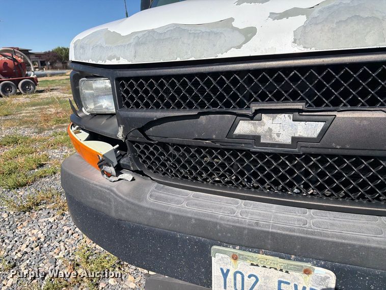 image for item FK4657 2012 Chevrolet Express 2500 delivery van