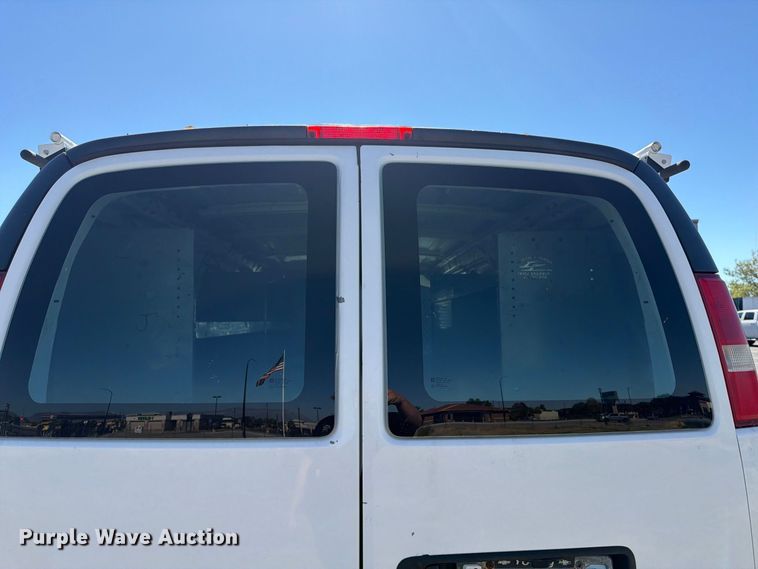 image for item FK4657 2012 Chevrolet Express 2500 delivery van