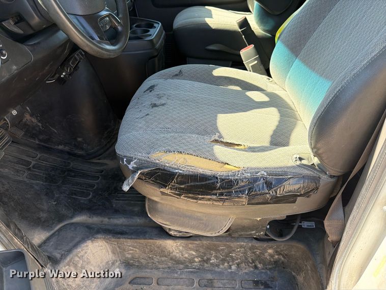 image for item FK4657 2012 Chevrolet Express 2500 delivery van