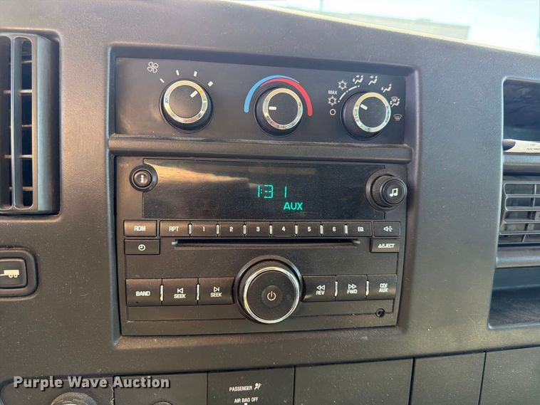 image for item FK4657 2012 Chevrolet Express 2500 delivery van