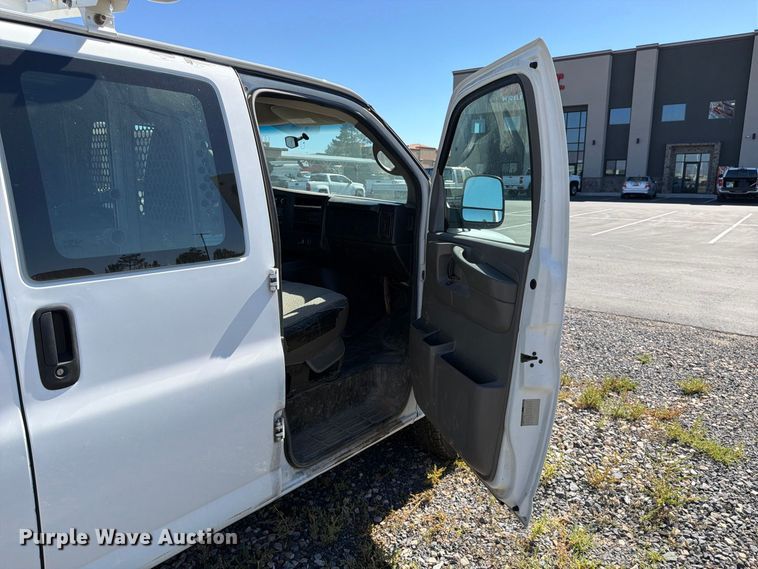 image for item FK4657 2012 Chevrolet Express 2500 delivery van