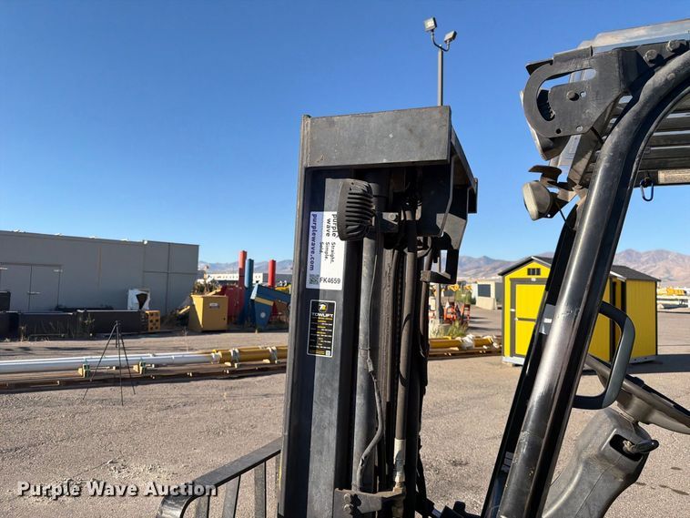 image for item FK4659 2005 Doosan G25P-3 forklift