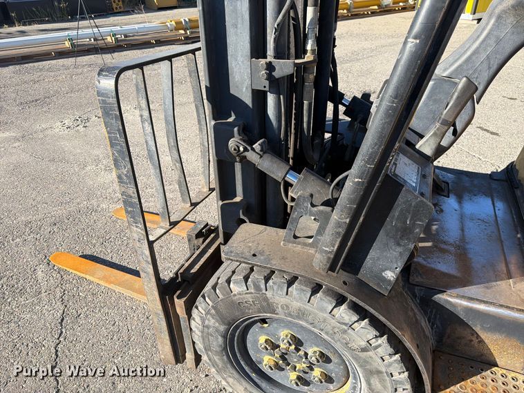 image for item FK4659 2005 Doosan G25P-3 forklift