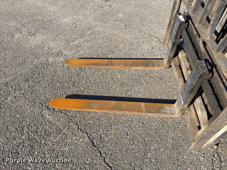 image for item FK4659 2005 Doosan G25P-3 forklift