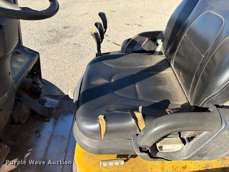 image for item FK4659 2005 Doosan G25P-3 forklift