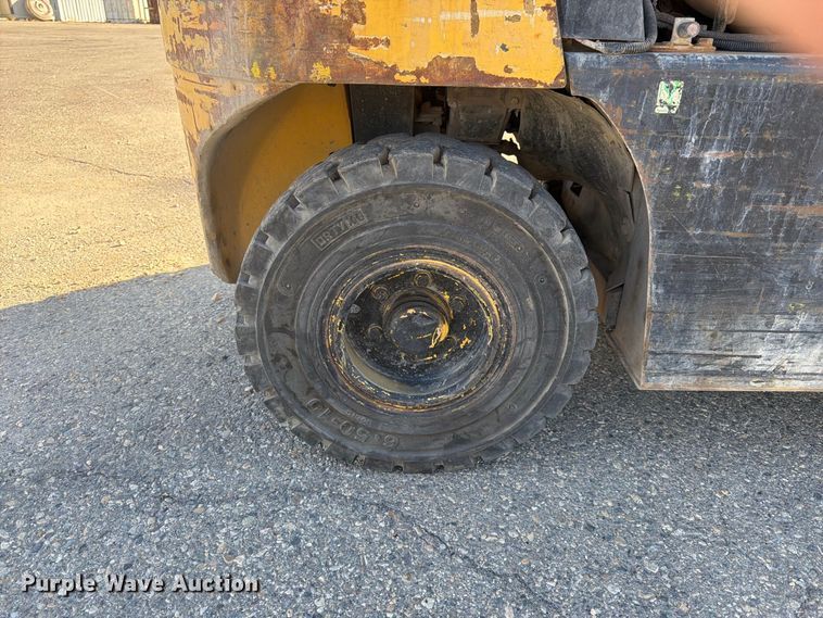 image for item FK4659 2005 Doosan G25P-3 forklift