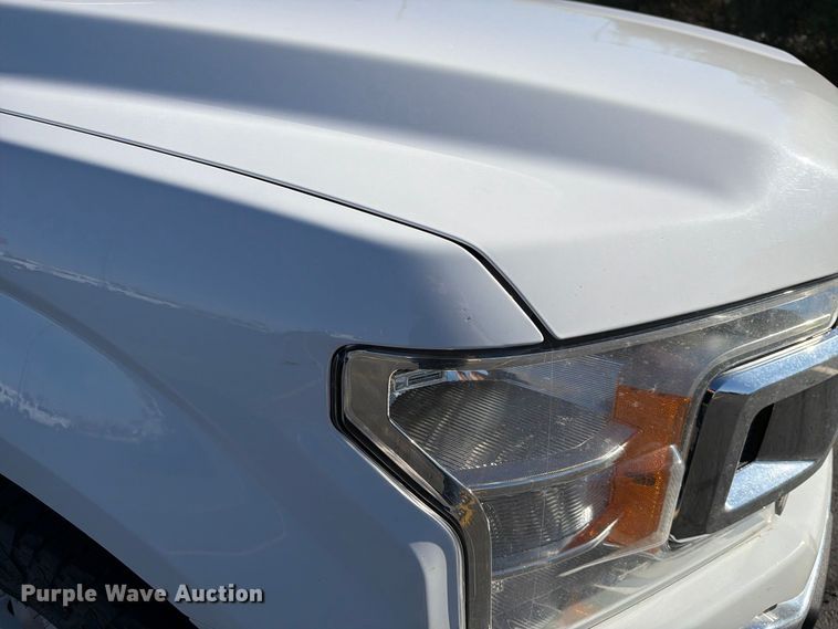 image for item FK4660 2020 Ford F150 Crew Cab pickup truck
