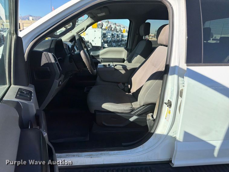 image for item FK4660 2020 Ford F150 Crew Cab pickup truck