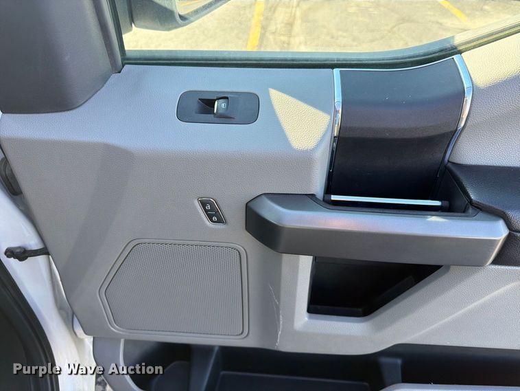 image for item FK4660 2020 Ford F150 Crew Cab pickup truck