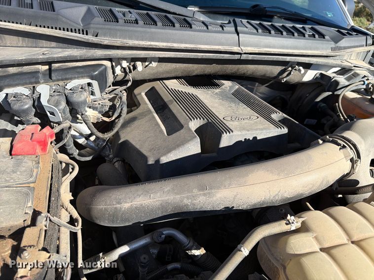 image for item FK4660 2020 Ford F150 Crew Cab pickup truck
