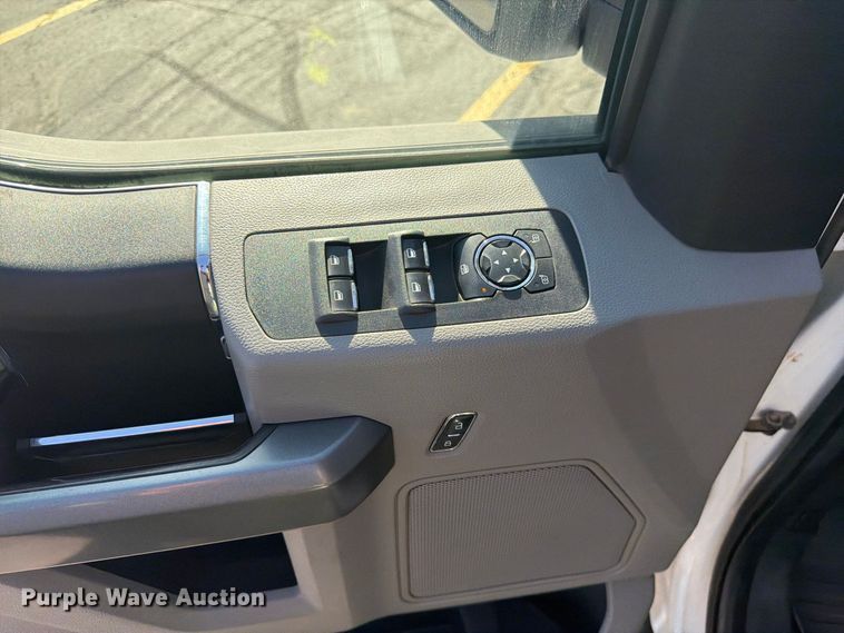 image for item FK4661 2018 Ford F150 Crew Cab pickup truck