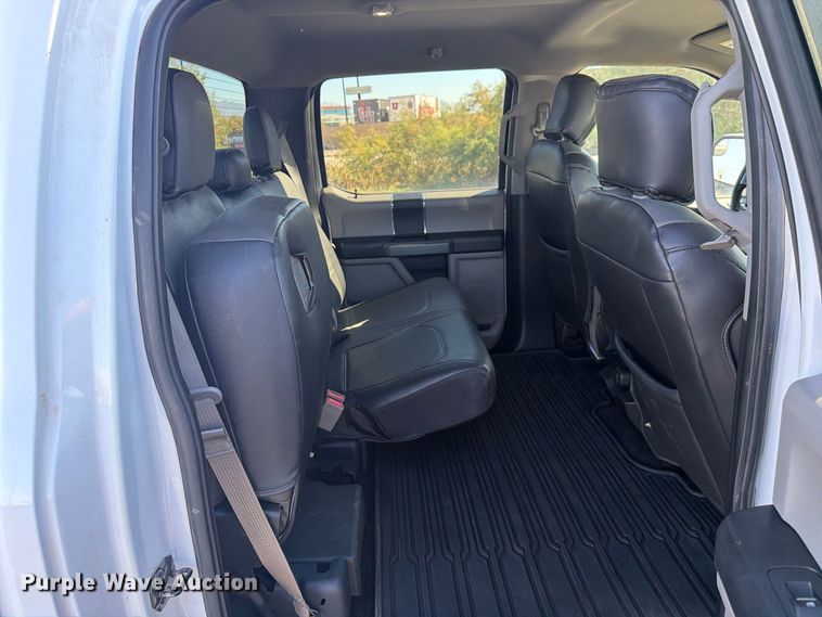 image for item FK4661 2018 Ford F150 Crew Cab pickup truck