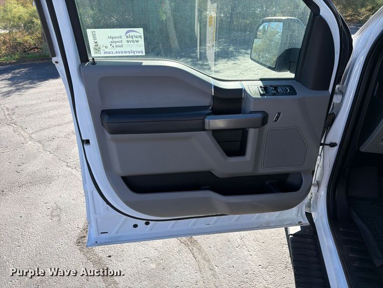 image for item FK4662 2020 Ford F150 Crew Cab pickup truck