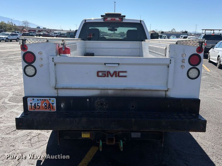 image for item FK4663 2016 GMC Sierra 2500HD utility bed pickup truck