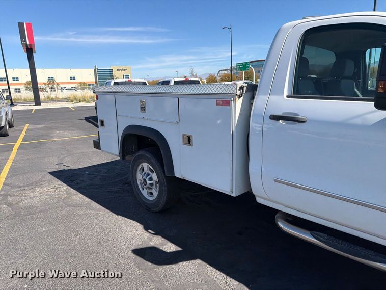 image for item FK4663 2016 GMC Sierra 2500HD utility bed pickup truck
