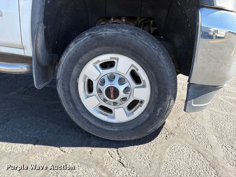 image for item FK4663 2016 GMC Sierra 2500HD utility bed pickup truck