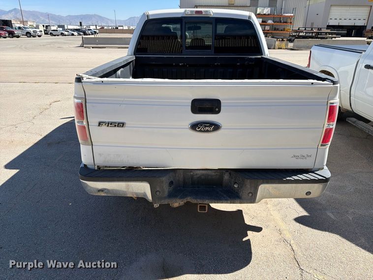 image for item FK4664 2013 Ford F-150 Crew Cab pickup truck