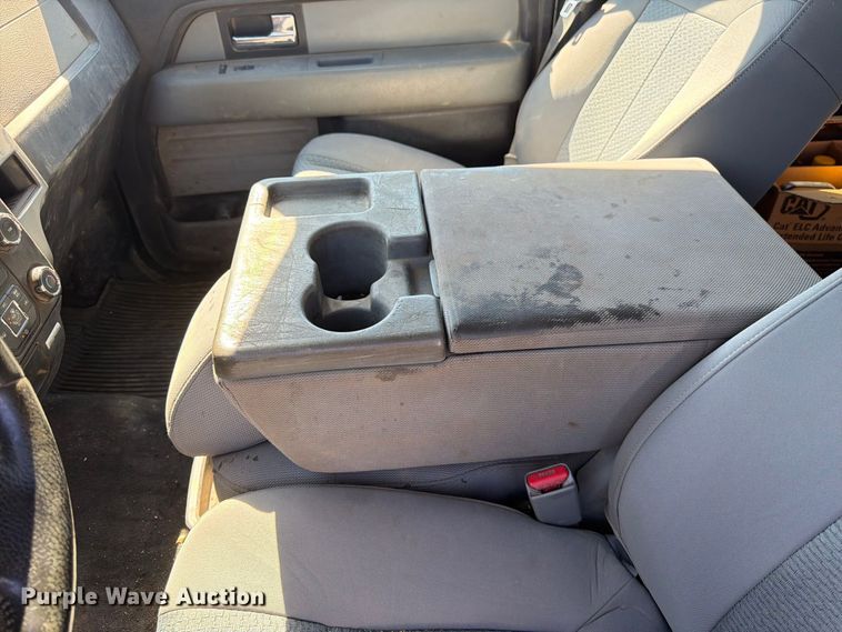 image for item FK4664 2013 Ford F-150 Crew Cab pickup truck
