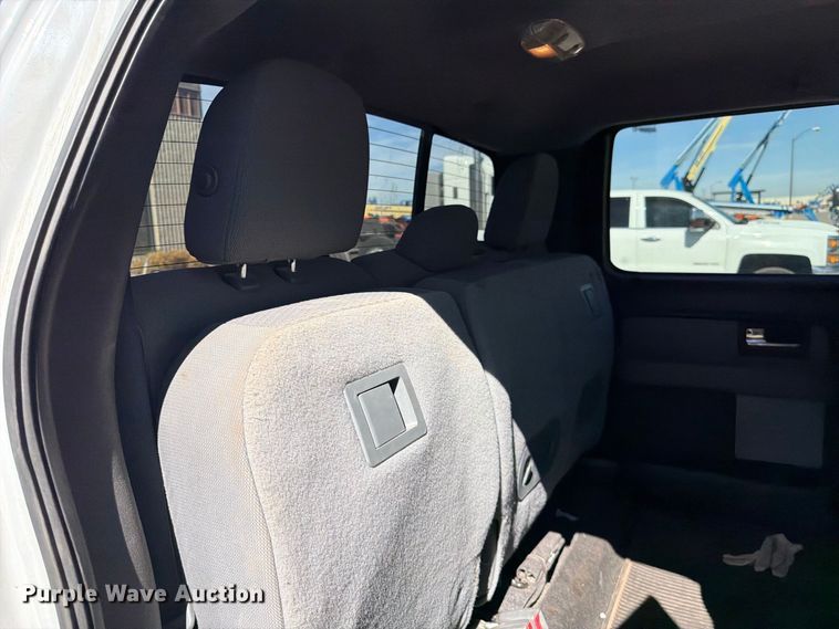 image for item FK4664 2013 Ford F-150 Crew Cab pickup truck