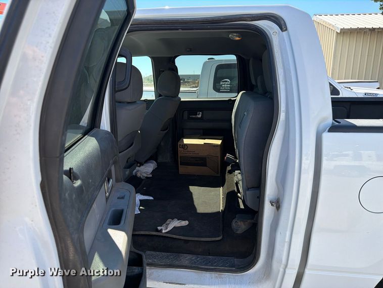 image for item FK4664 2013 Ford F-150 Crew Cab pickup truck