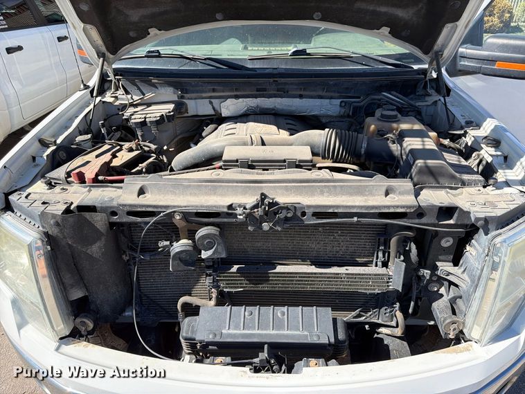 image for item FK4664 2013 Ford F-150 Crew Cab pickup truck
