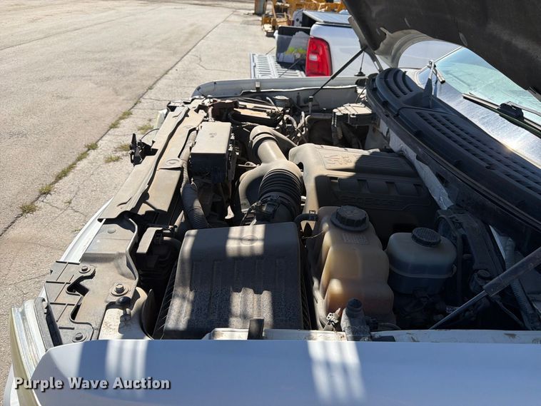 image for item FK4664 2013 Ford F-150 Crew Cab pickup truck