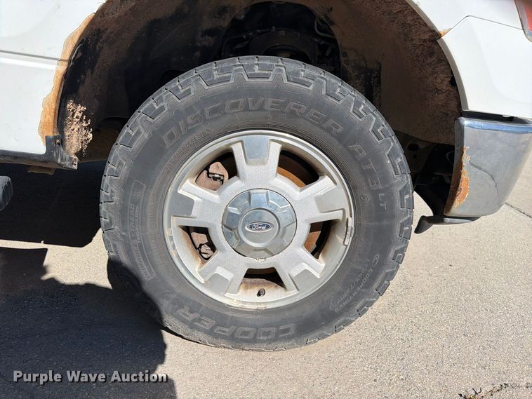image for item FK4664 2013 Ford F-150 Crew Cab pickup truck