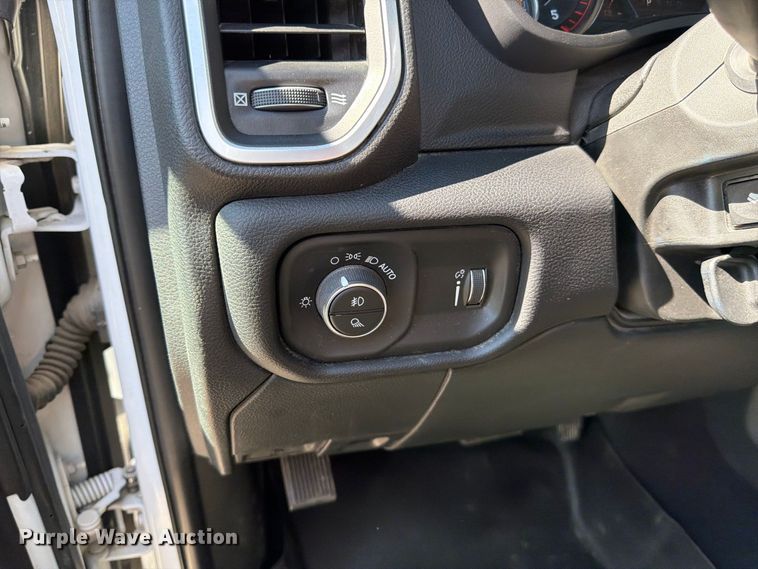 image for item FK4665 2021 RAM 2500 Crew Cab pickup truck
