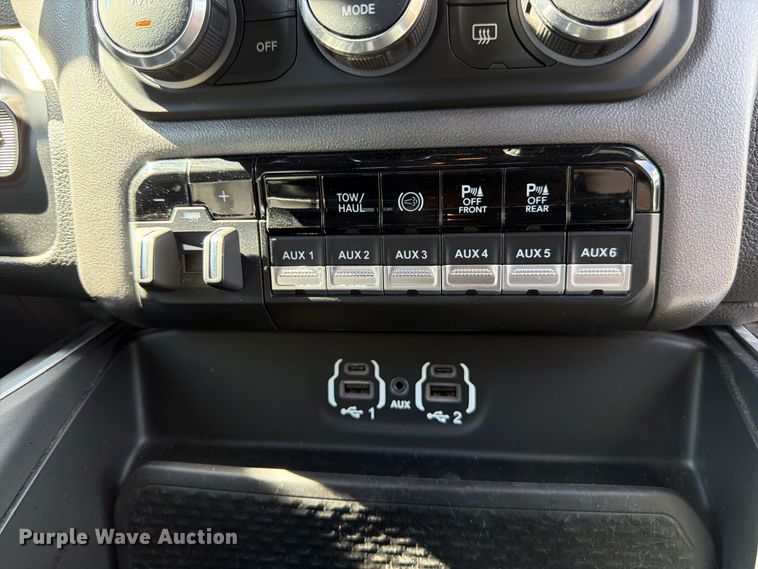 image for item FK4665 2021 RAM 2500 Crew Cab pickup truck