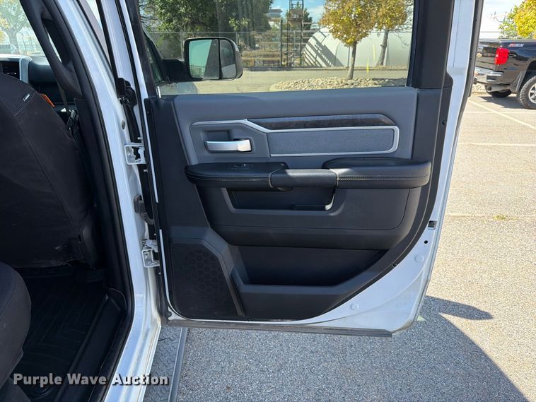 image for item FK4665 2021 RAM 2500 Crew Cab pickup truck
