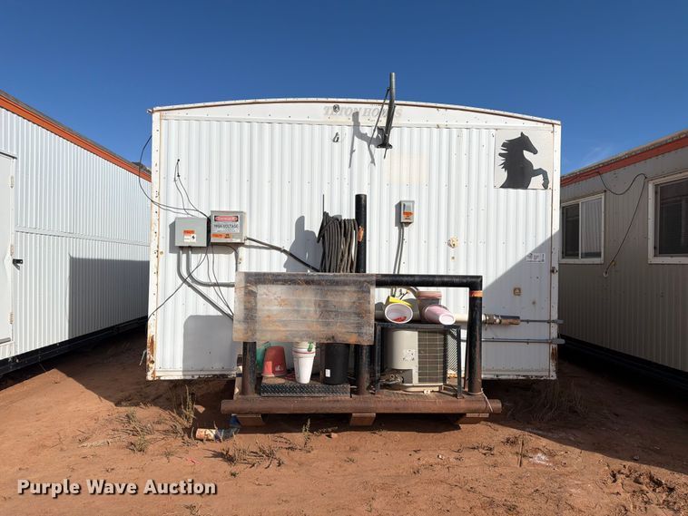 image for item FK4669 Skid mounted living quarters