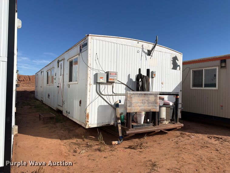 image for item FK4669 Skid mounted living quarters