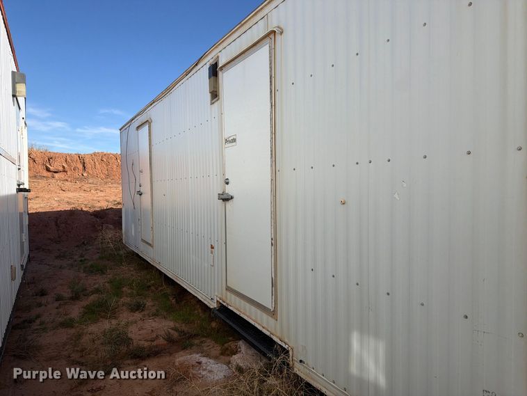 image for item FK4669 Skid mounted living quarters