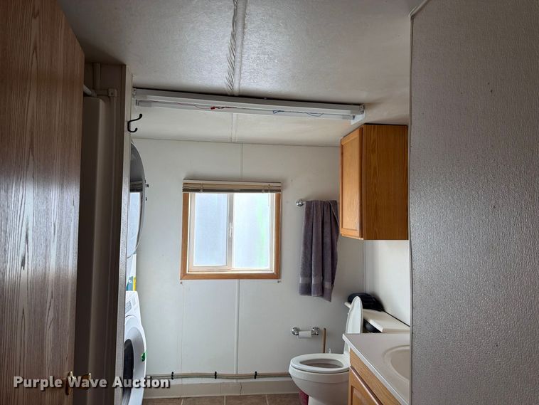 image for item FK4669 Skid mounted living quarters