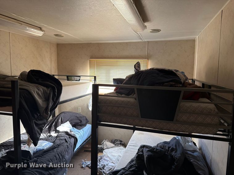 image for item FK4669 Skid mounted living quarters