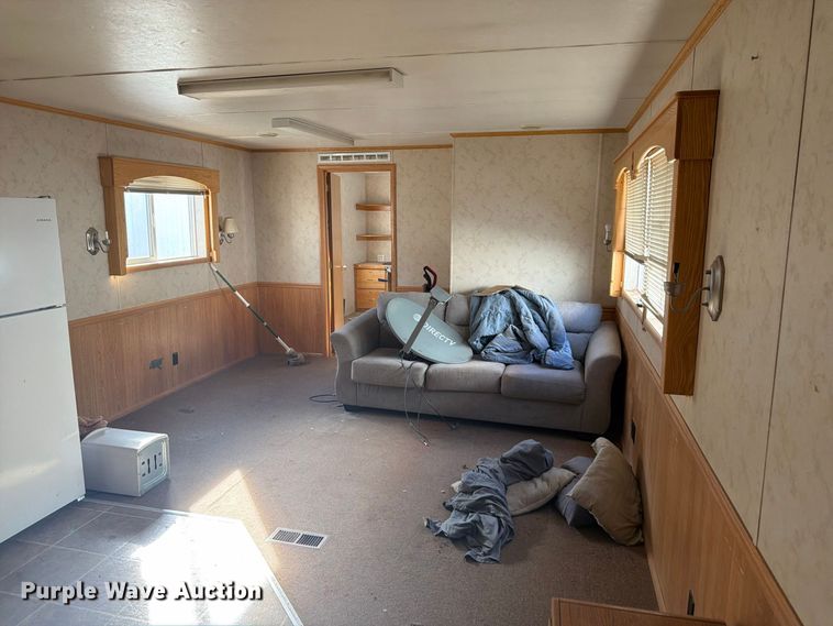 image for item FK4669 Skid mounted living quarters