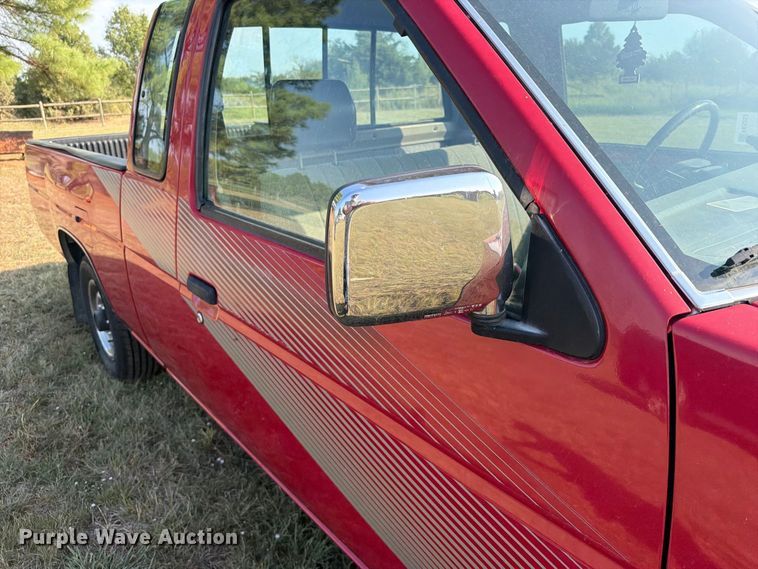 image for item FK5253 1988 Nissan Pickup Ext. Cab pickup truck