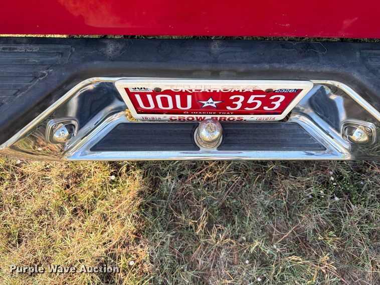 image for item FK5253 1988 Nissan Pickup Ext. Cab pickup truck