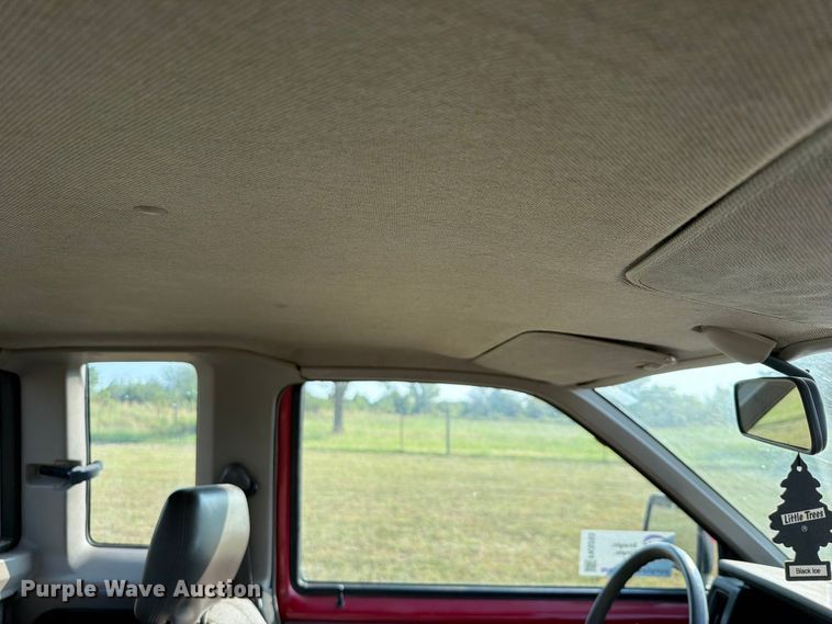 image for item FK5253 1988 Nissan Pickup Ext. Cab pickup truck