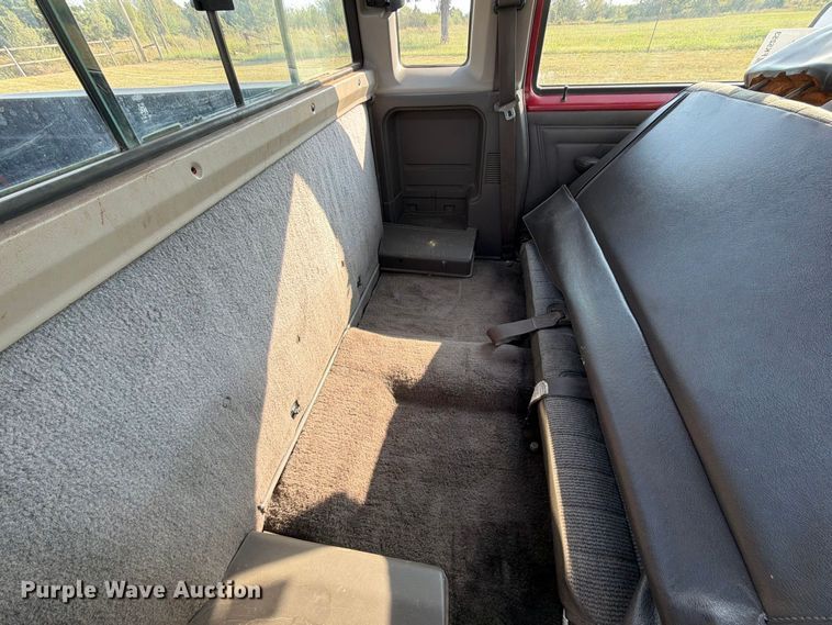 image for item FK5253 1988 Nissan Pickup Ext. Cab pickup truck