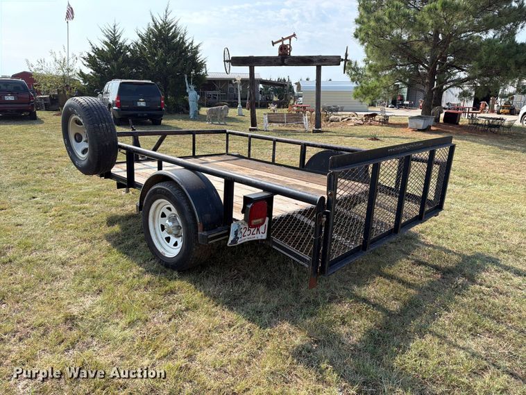 image for item FK5260 2012 Texas Bragg utility trailer