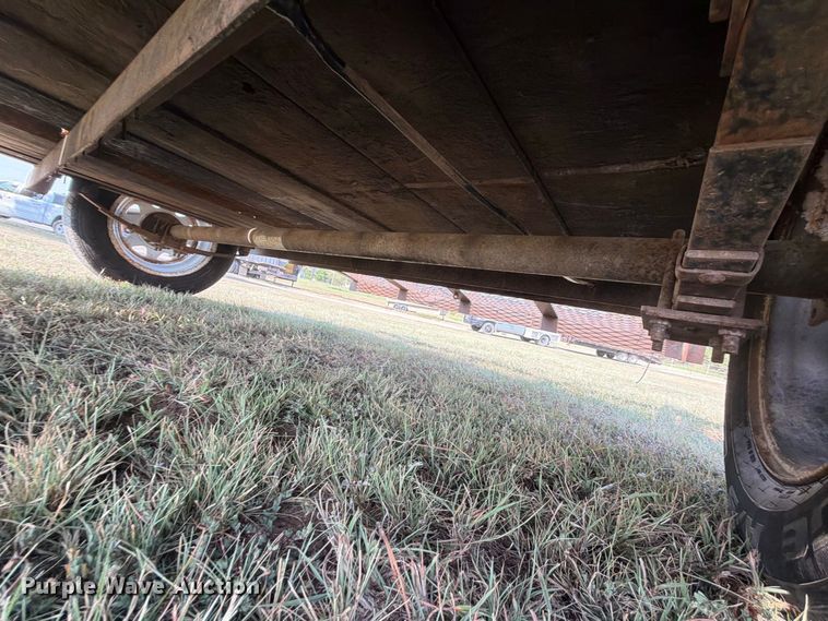 image for item FK5260 2012 Texas Bragg utility trailer