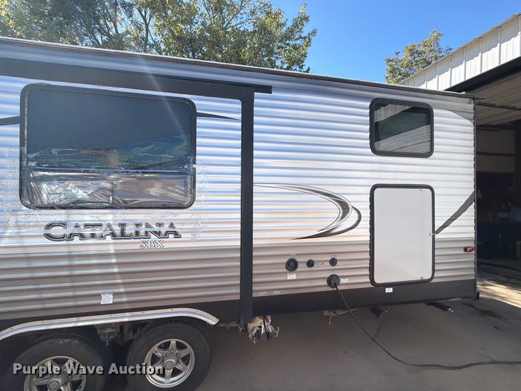 image for item FK5289 2017 Forest River Catalina 301BHSCK camper